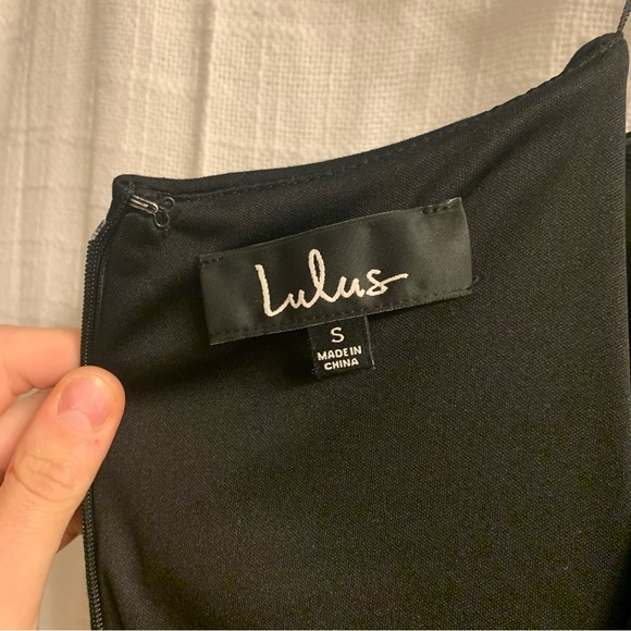 Black Tiered Long Sleeve Cocktail Dress 🖤 Worn ONCE! - Picture 4 of 9